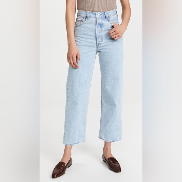 Levi's Denim - Levi’s Denim Jeans - Women’s Ribcage Straight Ankle Jeans - Size 29 - Light Blue
